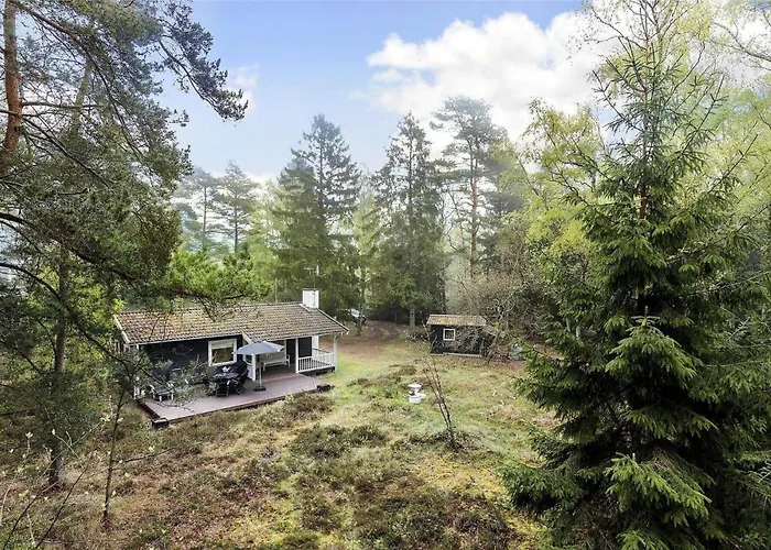 2528-nexo-gubbegardsvejen-22 * Neksø